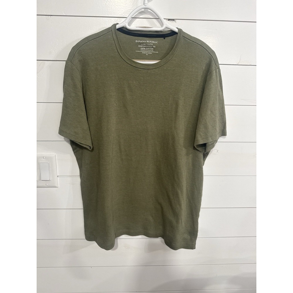 Banana Republic Men's Short Sleeve Crew Neck Luxe Touch Performance Tee Green XL